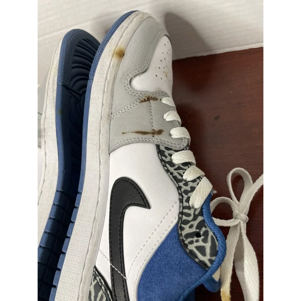 Air Jordan 1 Low SE True Blue Sneakers White Grey Black DM1199-140 Size 9.5 - Picture 8 of 10